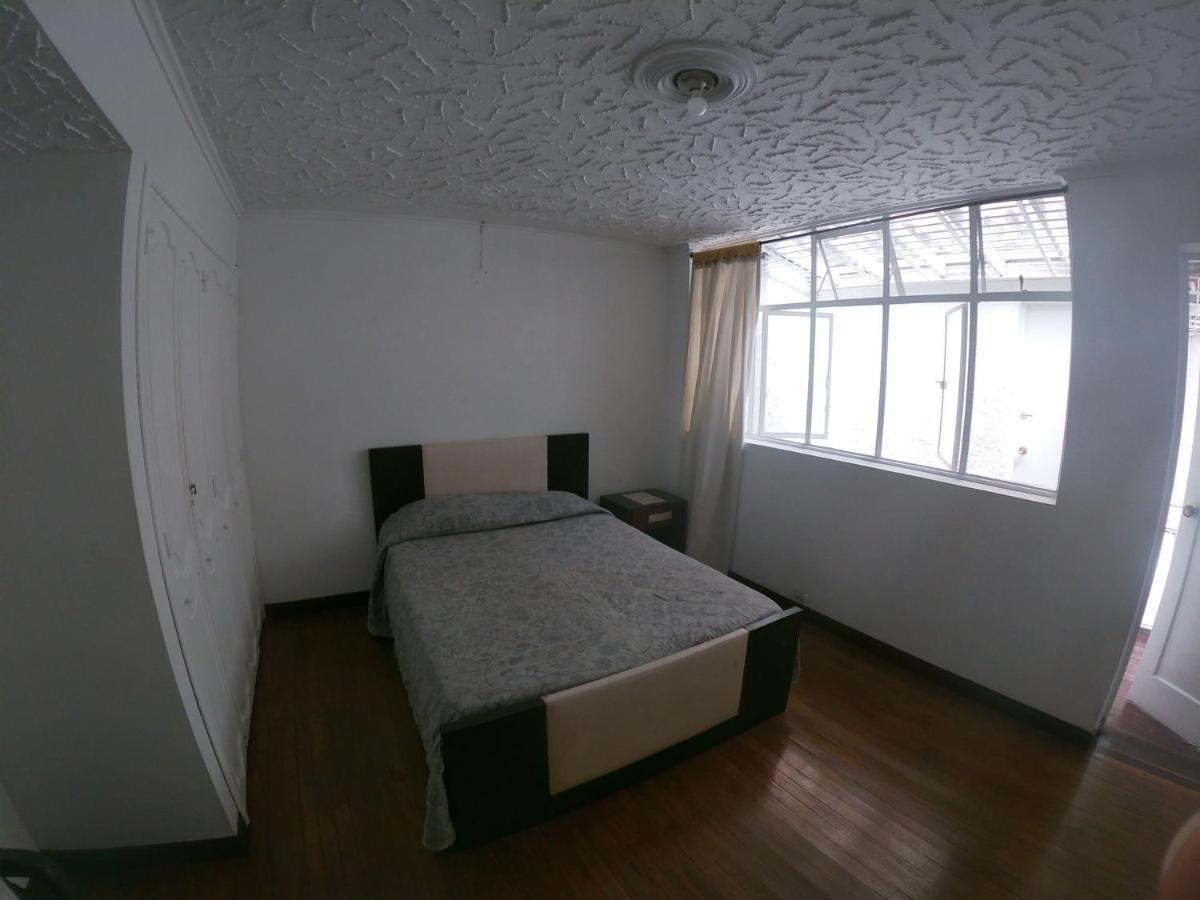 Le VI Hostal Medellín Kültér fotó